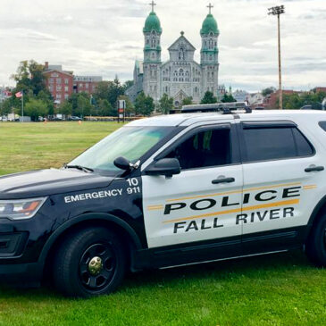 Fall River police officer arrested, had ‘inappropriate relationship’ with teen